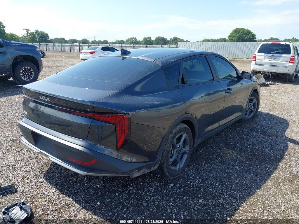 3KPFT4DE1SE220174 2025 KIA K4 photo no. 4