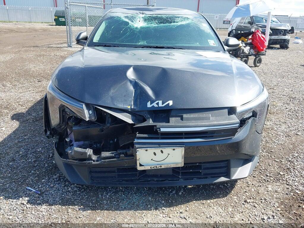 3KPFT4DE1SE220174 2025 KIA K4 photo no. 6