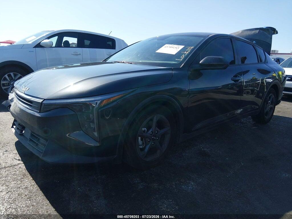 3KPFT4DE0SE252906 2025 KIA K4 photo no. 2