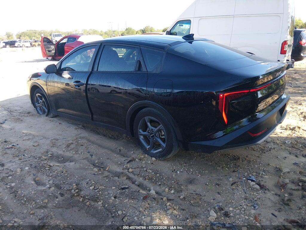 3KPFT4DE5SE185123 2025 KIA K4 photo no. 3