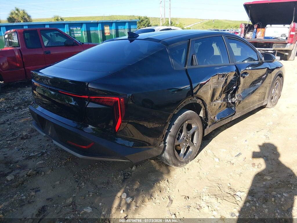3KPFT4DE5SE185123 2025 KIA K4 photo no. 4