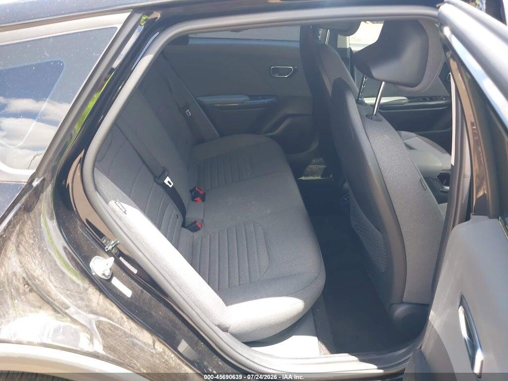 3KPFU4DE2SE240558 2025 KIA K4 photo no. 8