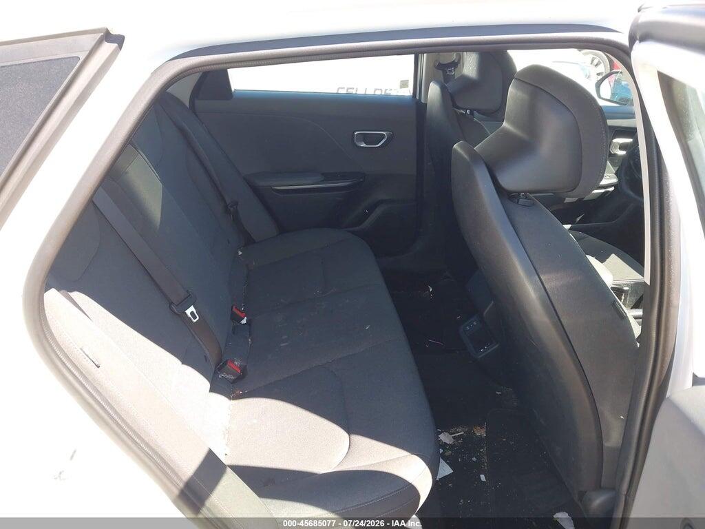 3KPFT4DE9SE008381 2025 KIA K4 photo no. 8