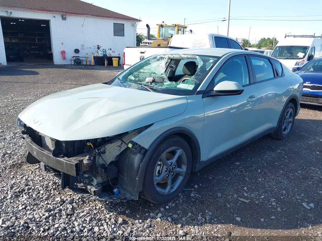 3KPFT4DE3SE139919 2025 KIA K4 photo no. 2