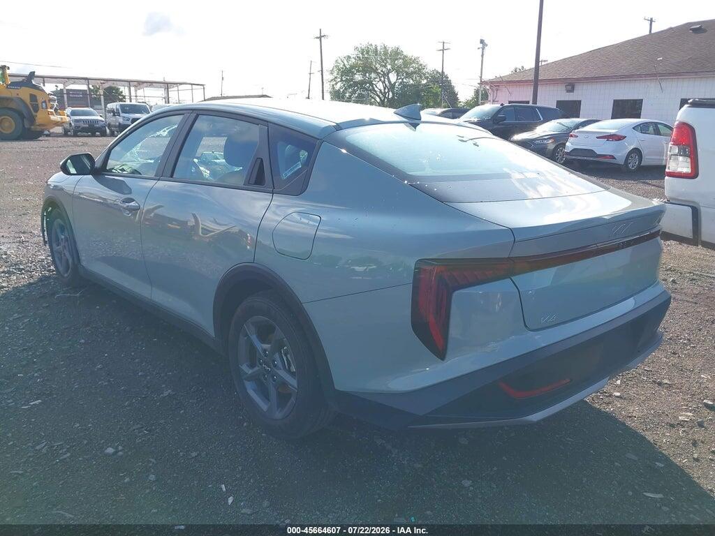 3KPFT4DE3SE139919 2025 KIA K4 photo no. 3