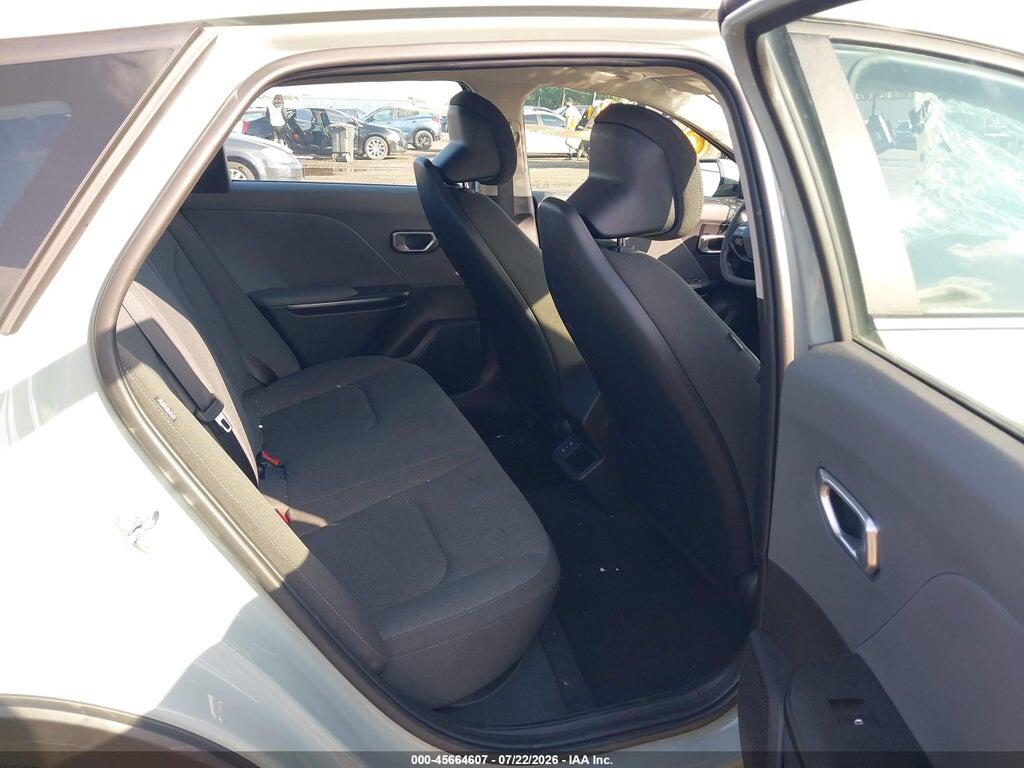 3KPFT4DE3SE139919 2025 KIA K4 photo no. 8