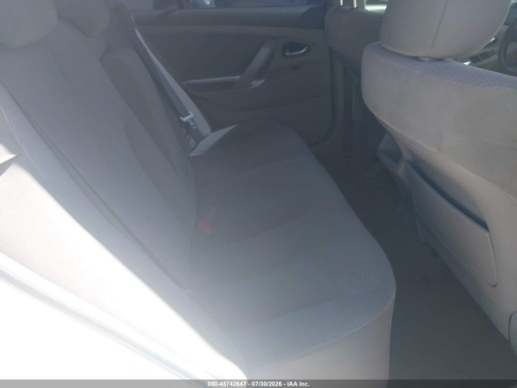 4T1BF3EK0BU775389 2011 TOYOTA CAMRY photo no. 8