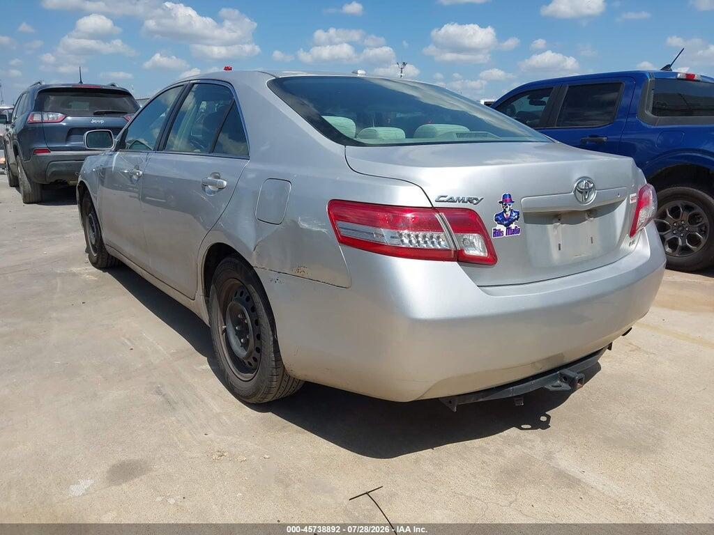 4T1BF3EK5BU716743 2011 TOYOTA CAMRY photo no. 3