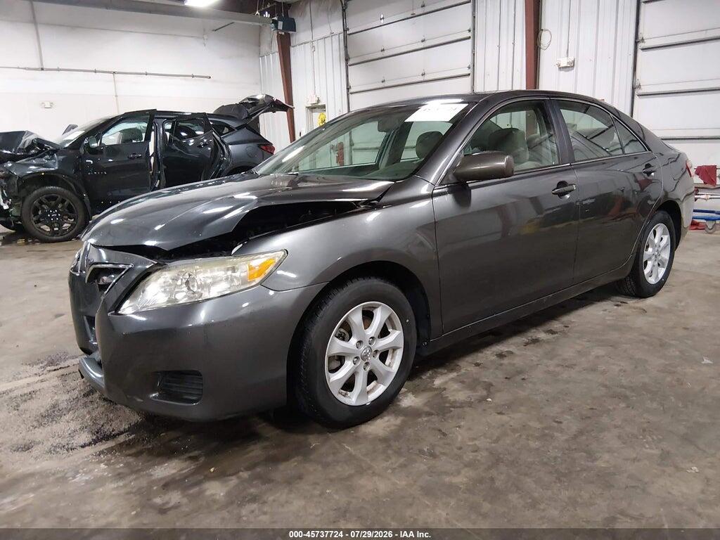 4T1BF3EK4BU230893 2011 TOYOTA CAMRY photo no. 2