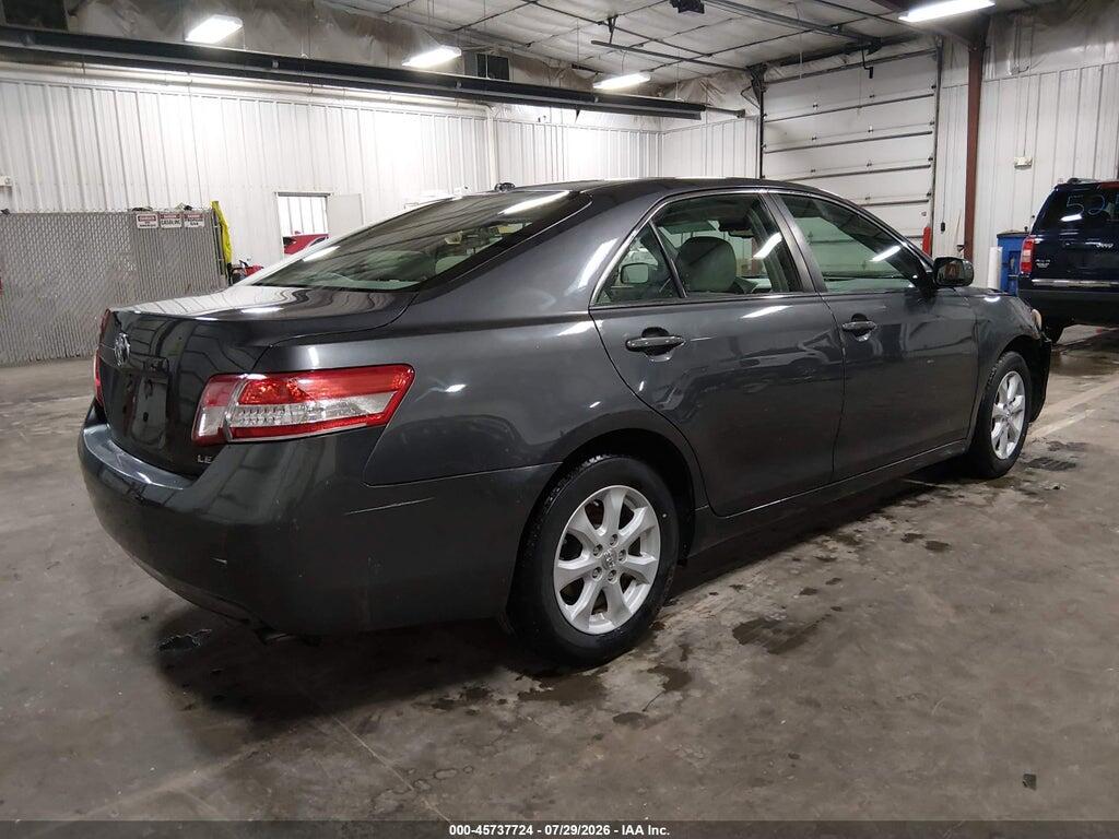 4T1BF3EK4BU230893 2011 TOYOTA CAMRY photo no. 4