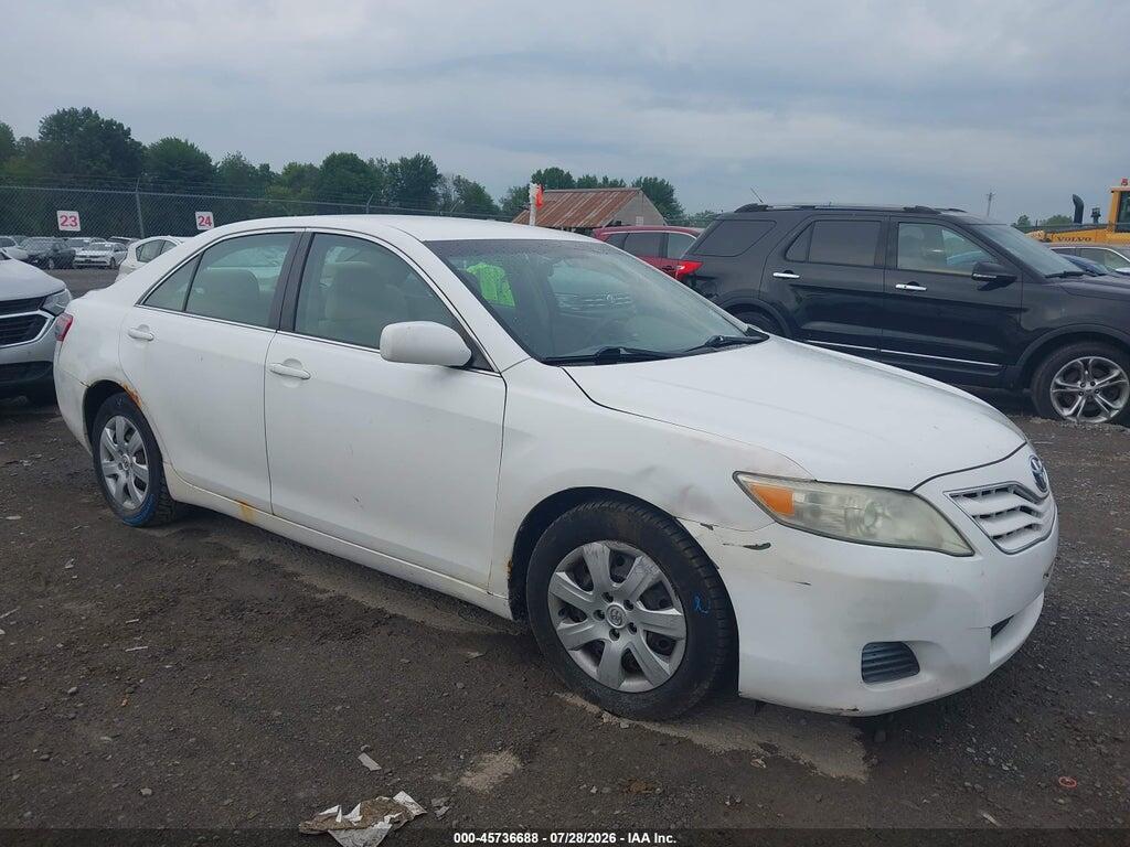 4T1BF3EK1BU621547 2011 TOYOTA CAMRY photo no. 1