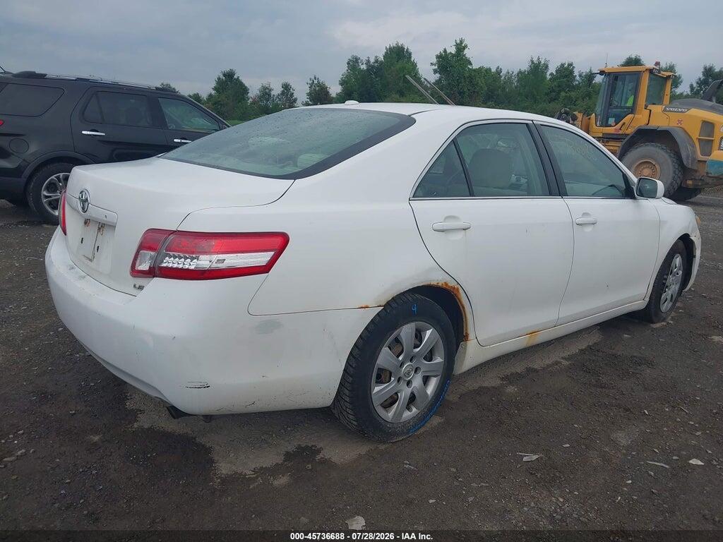 4T1BF3EK1BU621547 2011 TOYOTA CAMRY photo no. 4