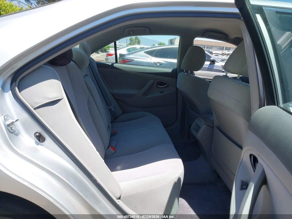 4T4BF3EK0BR105458 2011 TOYOTA CAMRY photo no. 8