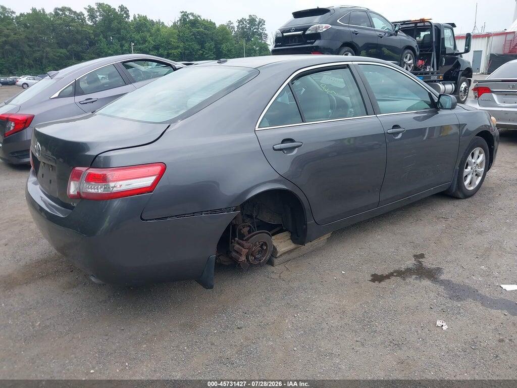 4T4BF3EK3BR143444 2011 TOYOTA CAMRY photo no. 4