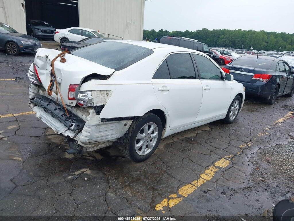 4T1BF3EK0BU675065 2011 TOYOTA CAMRY photo no. 4