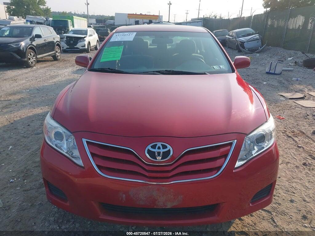 4T1BF3EK4BU686697 2011 TOYOTA CAMRY photo no. 12