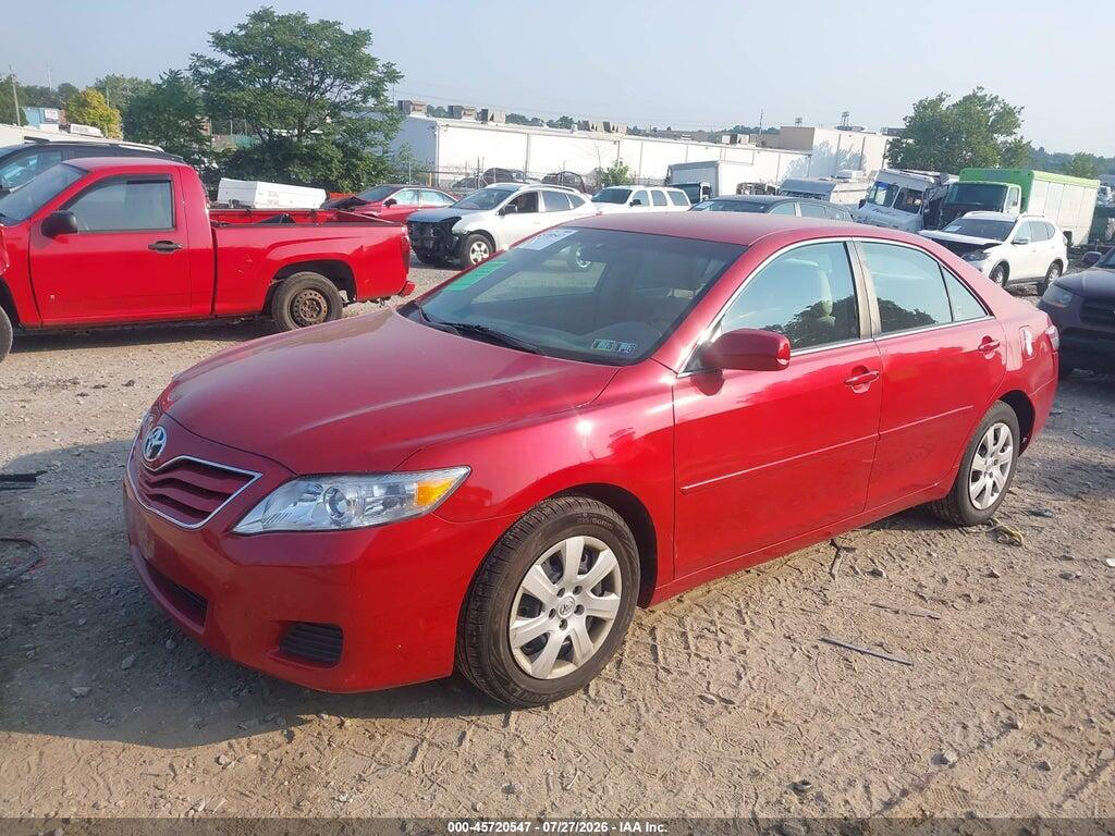 4T1BF3EK4BU686697 2011 TOYOTA CAMRY photo no. 2