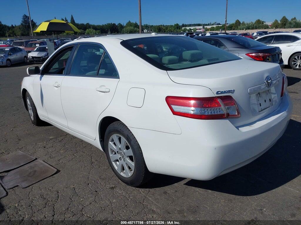 4T4BF3EK0BR174120 2011 TOYOTA CAMRY photo no. 3