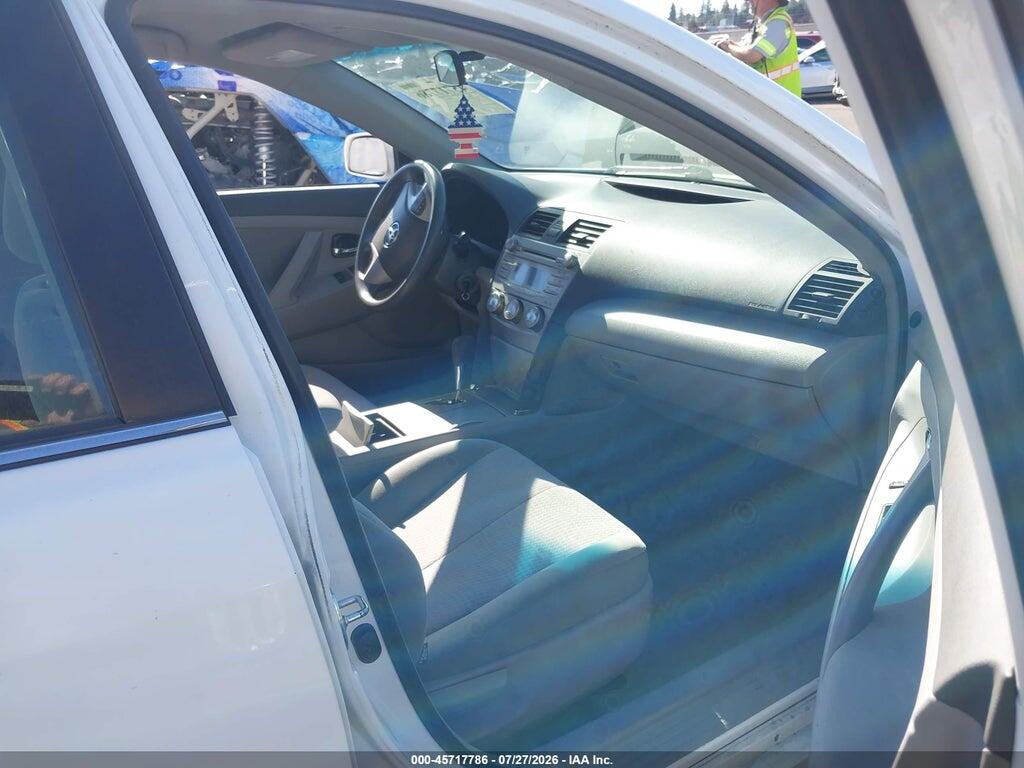 4T4BF3EK0BR174120 2011 TOYOTA CAMRY photo no. 5