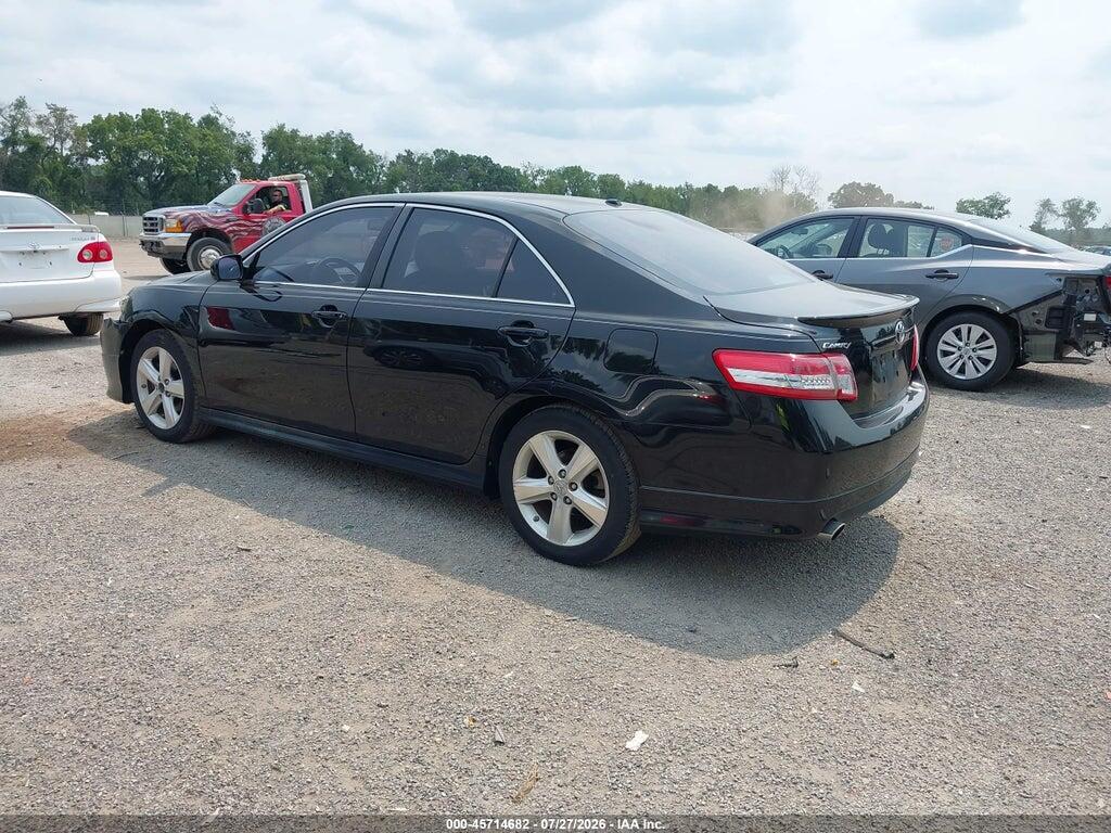 4T1BF3EK0BU184379 2011 TOYOTA CAMRY photo no. 3