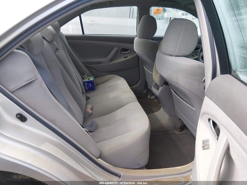 4T4BF3EK2BR095001 2011 TOYOTA CAMRY photo no. 8