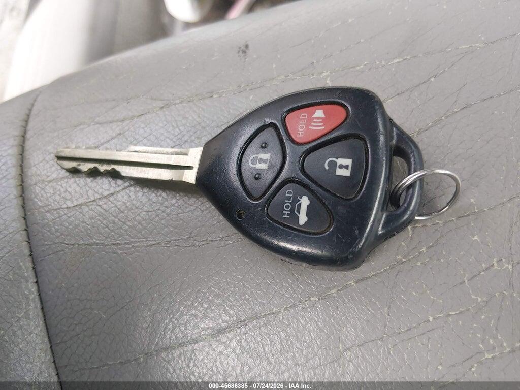 4T4BF3EKXBR095151 2011 TOYOTA CAMRY photo no. 11