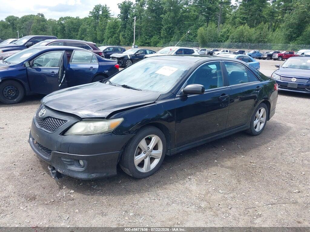 4T1BF3EK5BU143603 2011 TOYOTA CAMRY photo no. 2