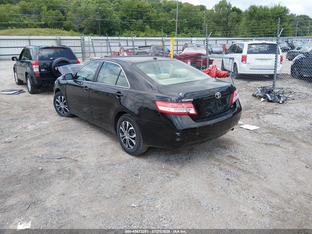 4T4BF3EK1BR119255 2011 TOYOTA CAMRY photo no. 3