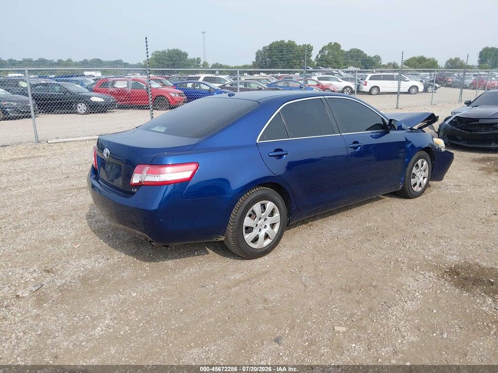 4T1BF3EK2BU616342 2011 TOYOTA CAMRY photo no. 4