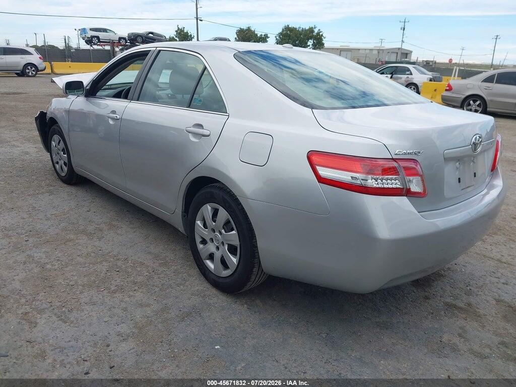4T1BF3EK7BU165053 2011 TOYOTA CAMRY photo no. 3