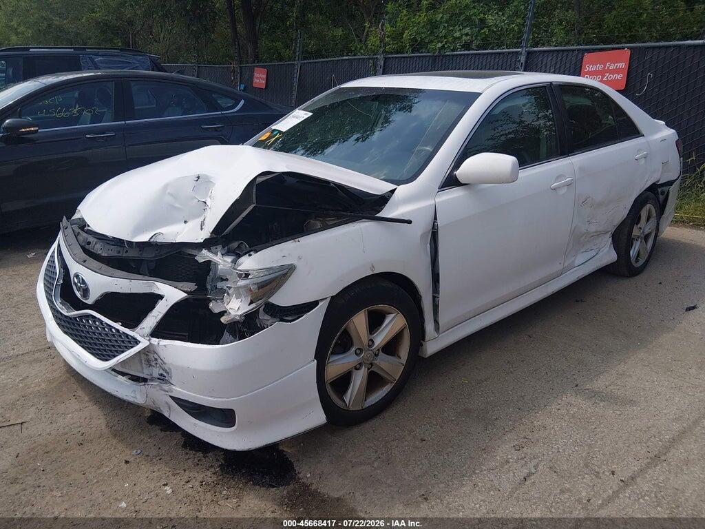 4T1BF3EK6BU649845 2011 TOYOTA CAMRY photo no. 2