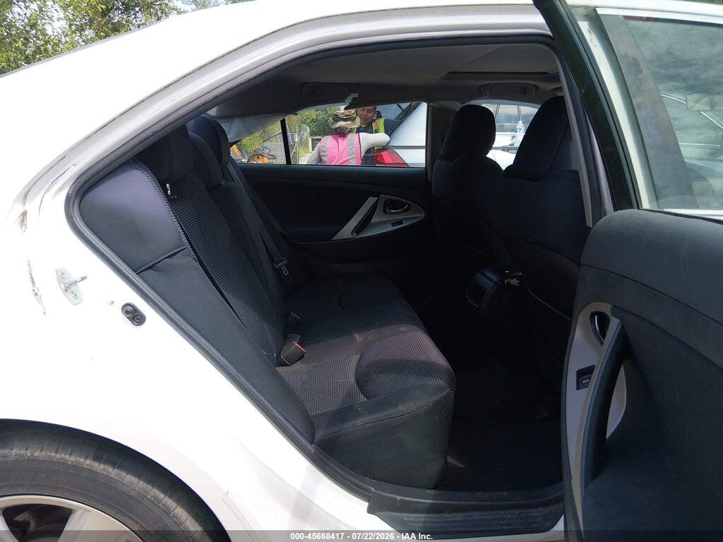 4T1BF3EK6BU649845 2011 TOYOTA CAMRY photo no. 8
