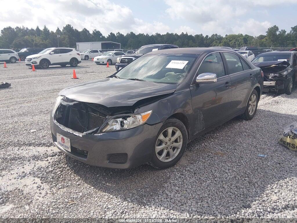 4T1BF3EK8BU761160 2011 TOYOTA CAMRY photo no. 2