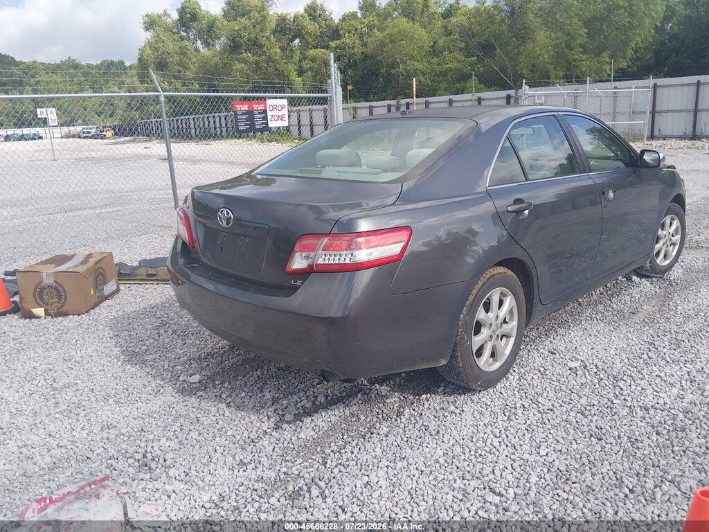4T1BF3EK8BU761160 2011 TOYOTA CAMRY photo no. 4