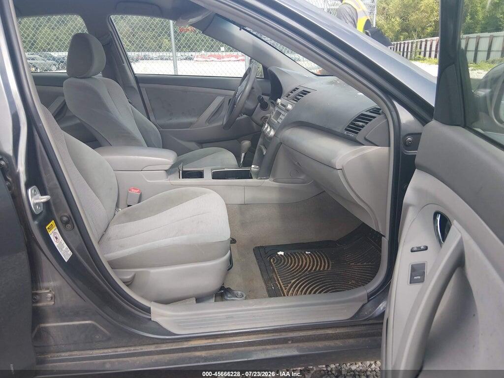 4T1BF3EK8BU761160 2011 TOYOTA CAMRY photo no. 5