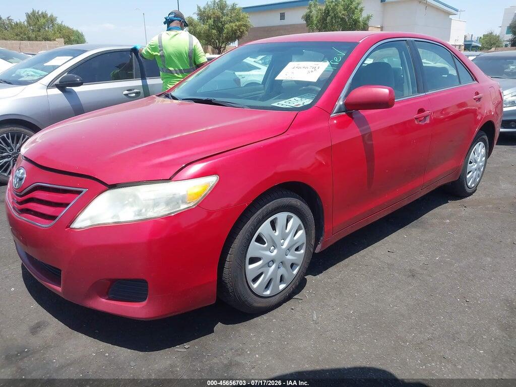 4T4BF3EK4BR209788 2011 TOYOTA CAMRY photo no. 2