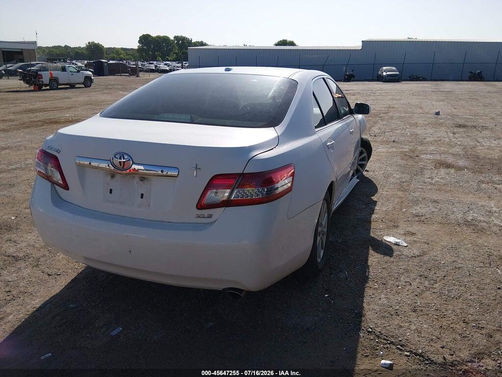 4T4BF3EK3BR194216 2011 TOYOTA CAMRY photo no. 4