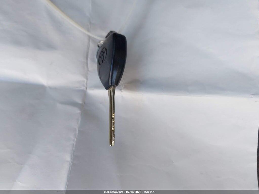 4T4BF3EK8BR211561 2011 TOYOTA CAMRY photo no. 11