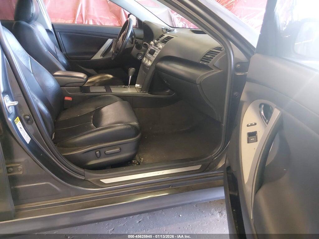 4T1BF3EK7BU208208 2011 TOYOTA CAMRY photo no. 5