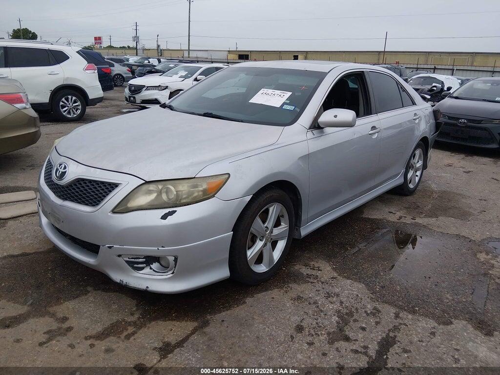 4T1BF3EK5BU154536 2011 TOYOTA CAMRY photo no. 2