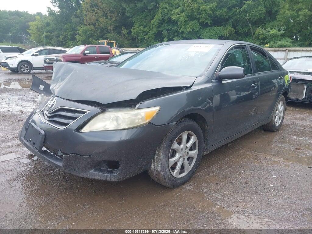 4T1BF3EK1BU220418 2011 TOYOTA CAMRY photo no. 2