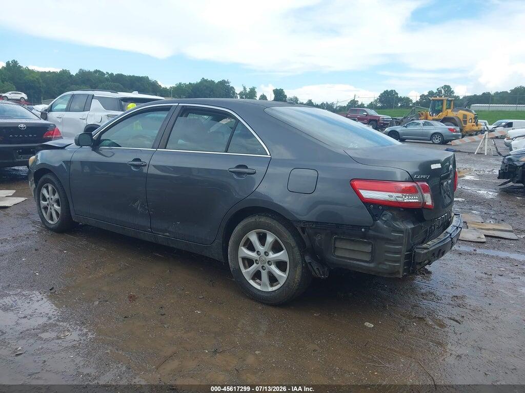 4T1BF3EK1BU220418 2011 TOYOTA CAMRY photo no. 3