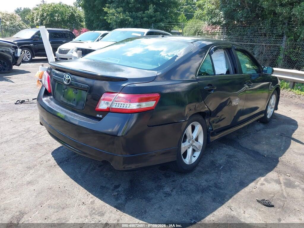 4T1BF3EK4BU231736 2011 TOYOTA CAMRY photo no. 4