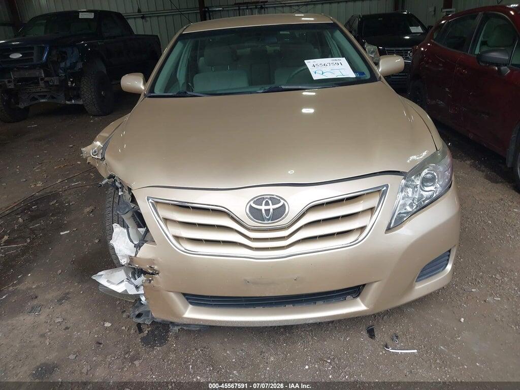 4T1BF3EK3BU221358 2011 TOYOTA CAMRY photo no. 12