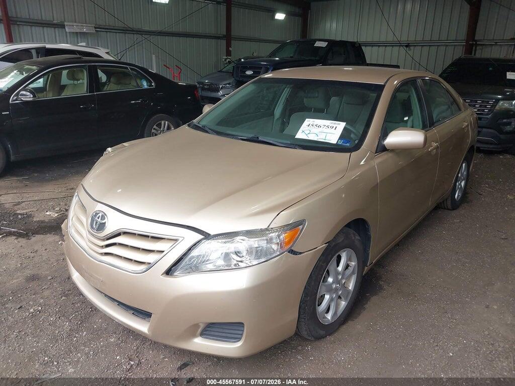 4T1BF3EK3BU221358 2011 TOYOTA CAMRY photo no. 2