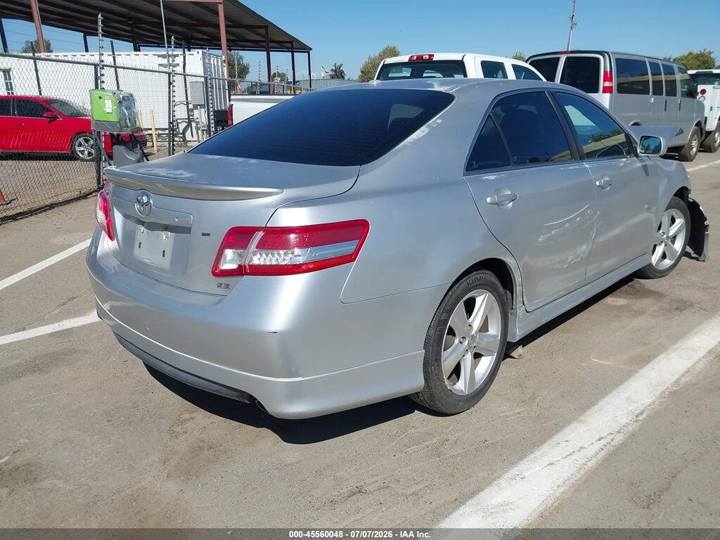 4T1BF3EK6BU147028 2011 TOYOTA CAMRY photo no. 4