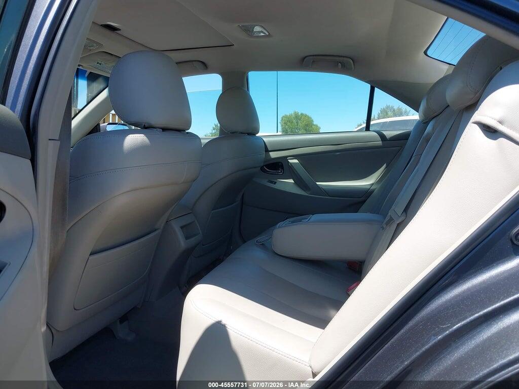 4T4BF3EK8BR115591 2011 TOYOTA CAMRY photo no. 8