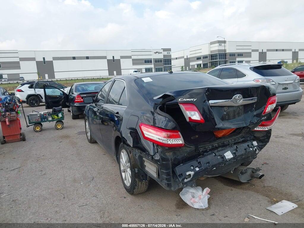 4T4BF3EK4BR151469 2011 TOYOTA CAMRY photo no. 3