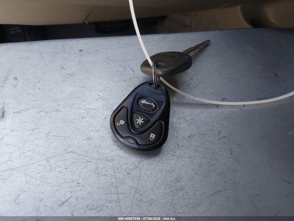 4T1BF3EK7BU166817 2011 TOYOTA CAMRY photo no. 11