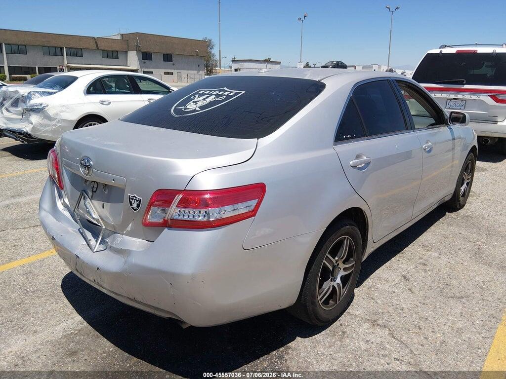 4T1BF3EK7BU166817 2011 TOYOTA CAMRY photo no. 4